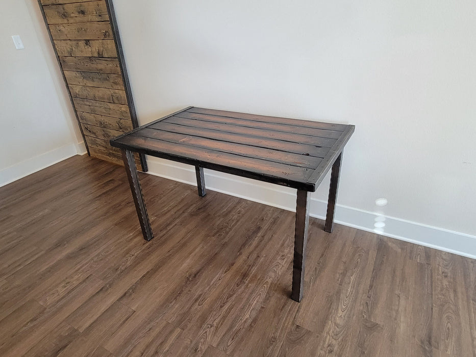 Clearance Sale! Gunstock Tortured Reclaimed Distressed Industrial Wood Desk with Hammered Steel Legs